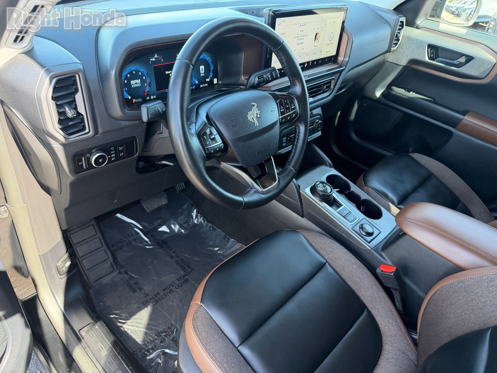 Used 2025 Ford Bronco Sport Outer Banks w/ Outer Banks Tech Package+ AWD/4WD image 15