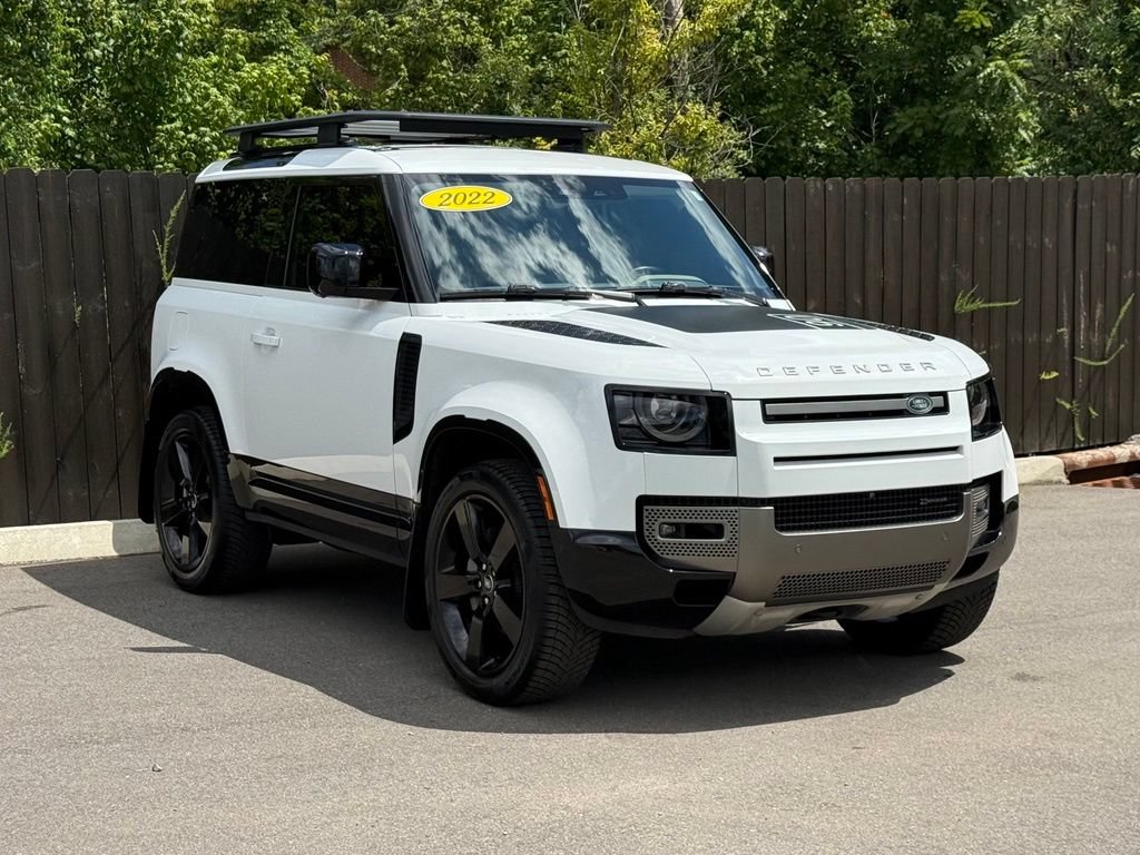 Certified 2022 Land Rover Defender 90 X-Dynamic SE AWD/4WD image 8