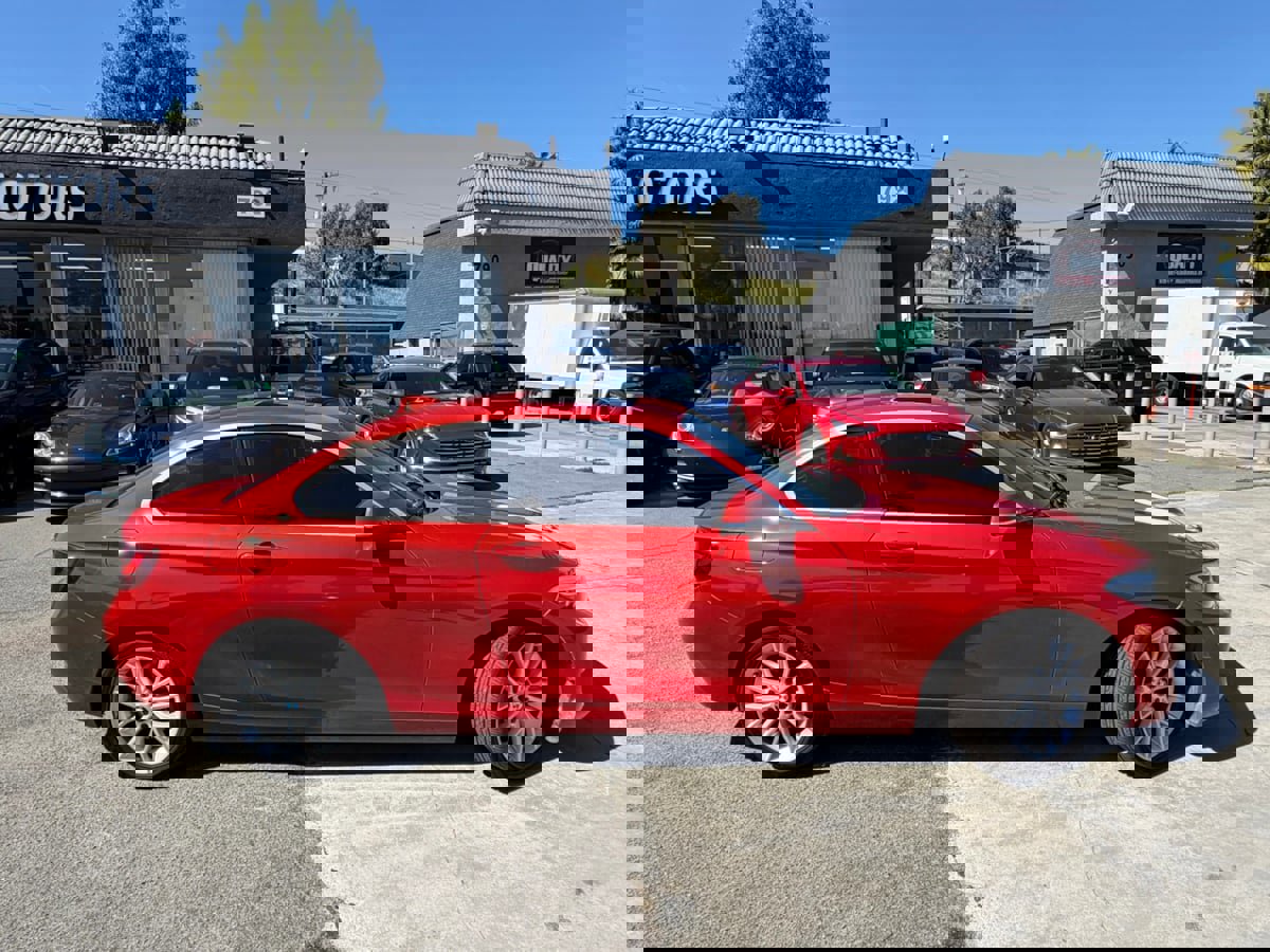 Used 2015 BMW 228i Coupe image 10