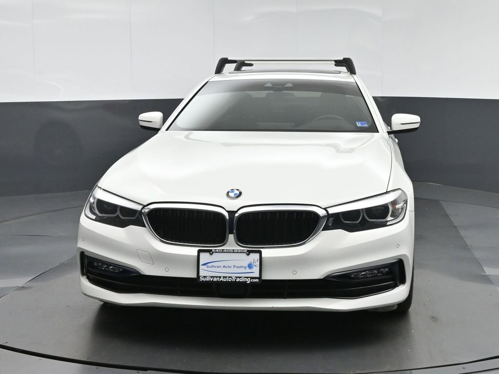 Used 2018 BMW 540i xDrive AWD/4WD image 2