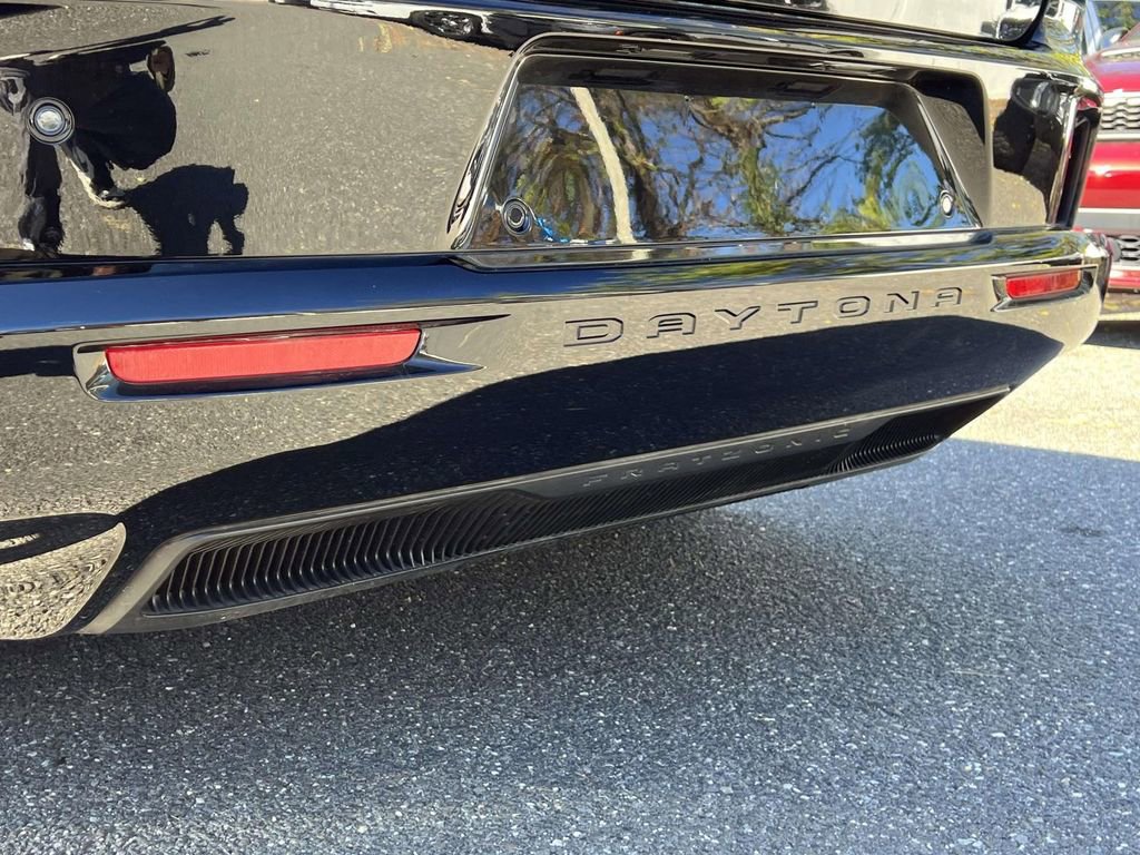 New 2024 Dodge Charger R/T w/ Plus Group image 11