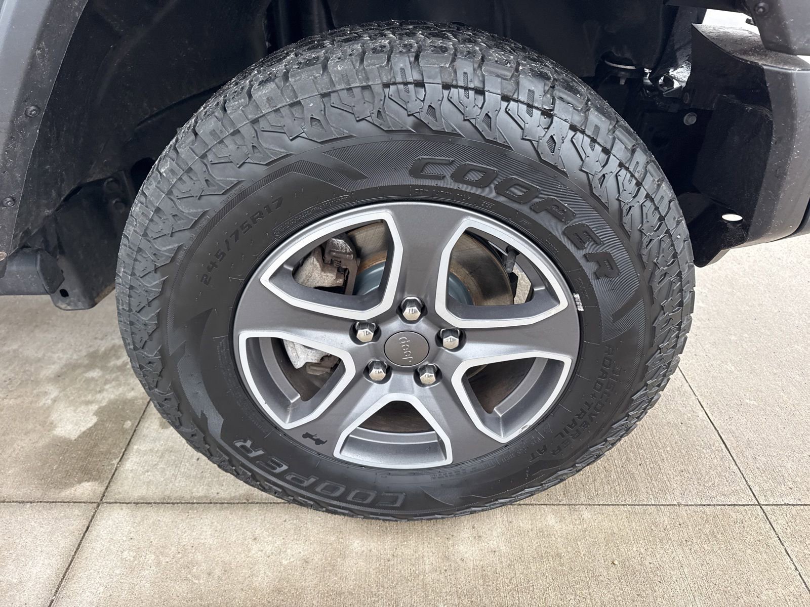 Used 2022 Jeep Wrangler Unlimited Sport image 17