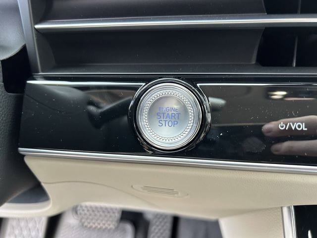 New 2026 Genesis GV70 2.5T Select AWD/4WD image 28
