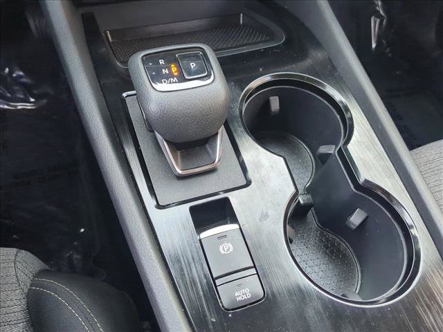 Used 2023 Nissan Rogue SV FWD image 12