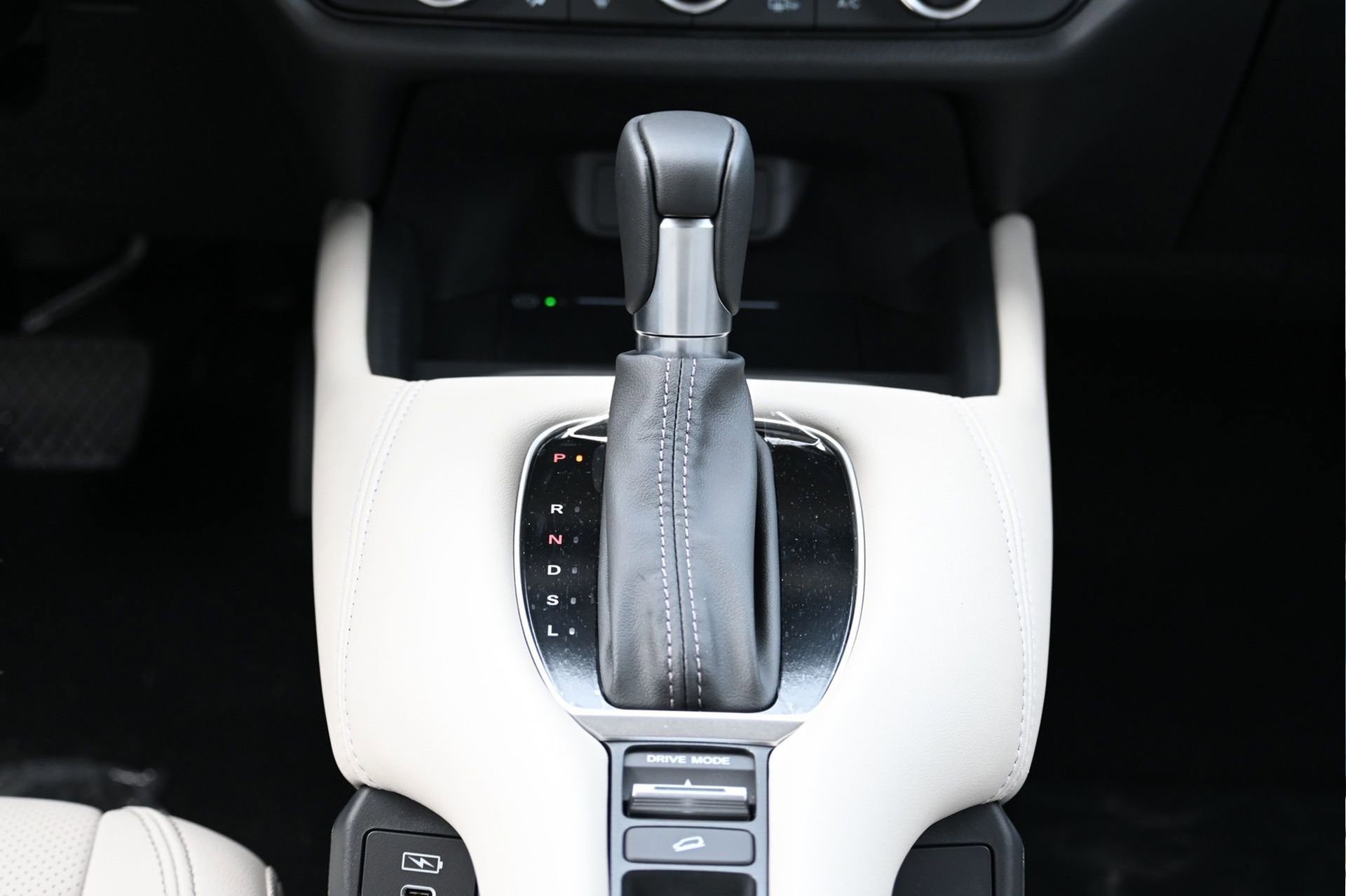 New 2026 Honda HR-V EX-L image 19