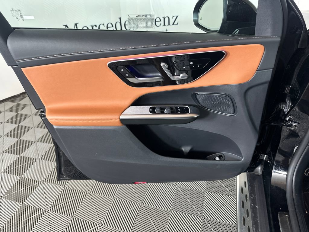 Certified 2024 Mercedes-Benz GLC 43 AMG 4MATIC image 10