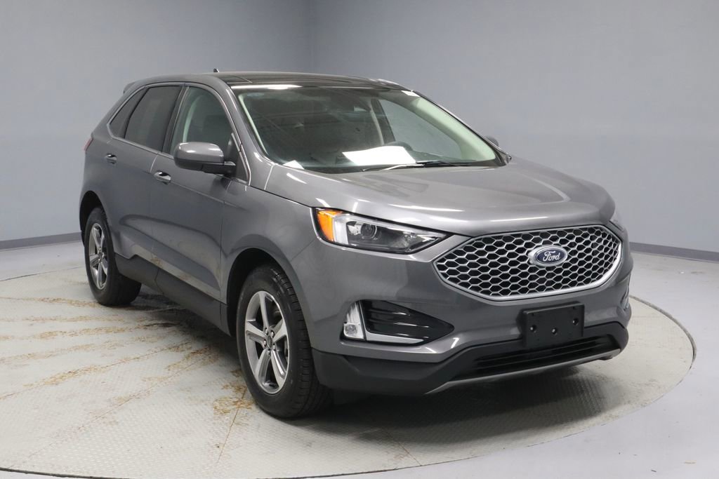 Certified 2024 Ford Edge SEL w/ Convenience Package AWD/4WD image 1