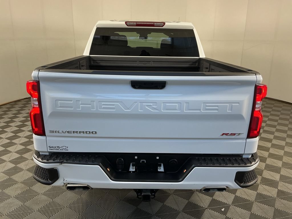 Used 2024 Chevrolet Silverado 1500 RST AWD/4WD image 8