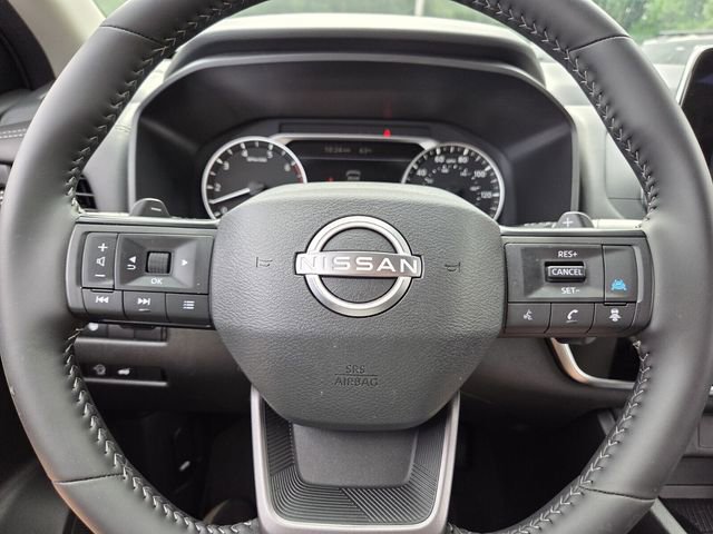 Used 2025 Nissan Rogue SV FWD image 20