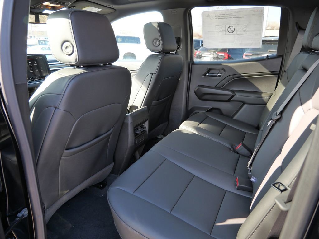 New 2026 GMC Canyon Elevation w/ Convenience Package image 28