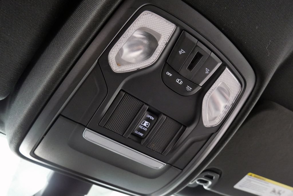 Used 2019 RAM 1500 Big Horn AWD/4WD image 34