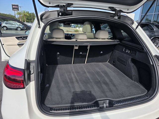 Certified 2025 Mercedes-Benz GLC 300 image 14