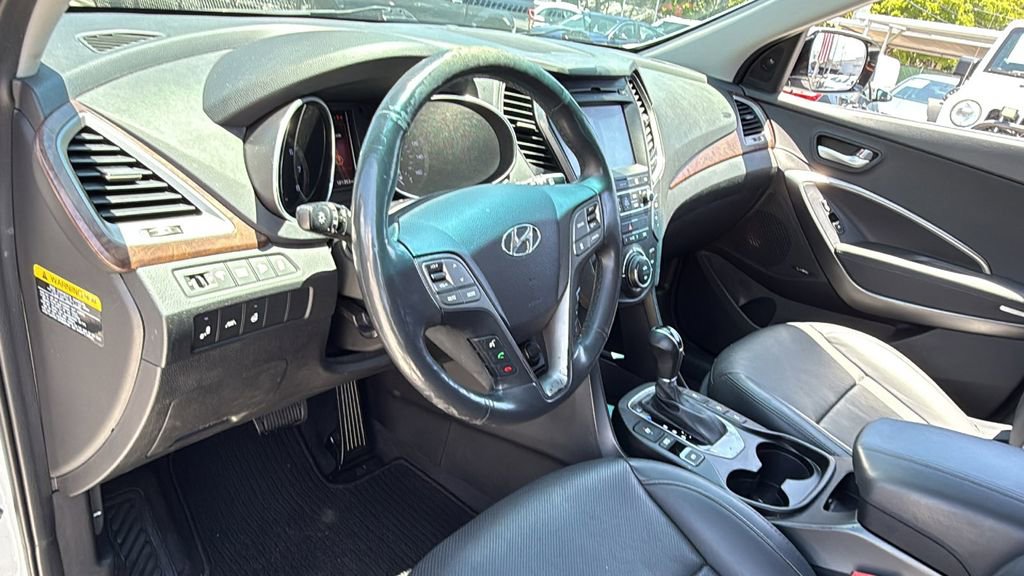 Used 2018 Hyundai Santa Fe Sport w/ 2.0T Ultimate Tech Package 05 FWD image 17