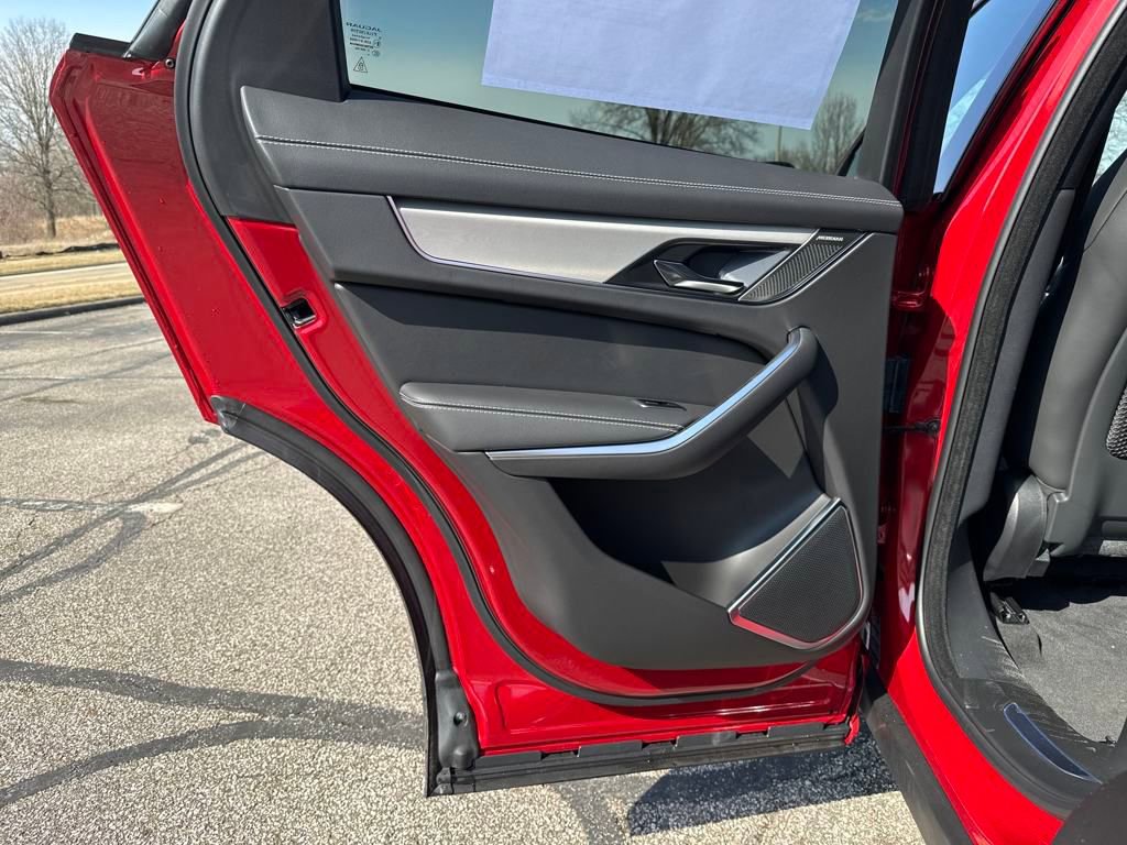 New 2026 Jaguar F-PACE R-Dynamic S image 13