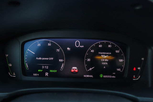 Used 2025 Honda Civic Sport image 25