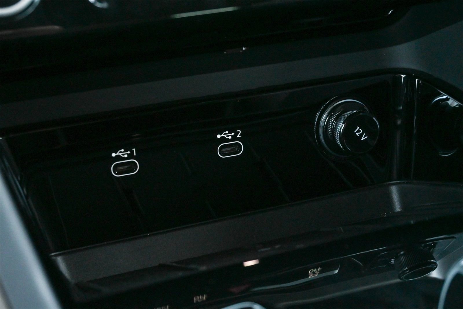 Certified 2025 Audi Q5 Premium w/ Convenience Package image 13