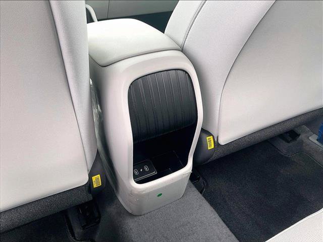 Used 2024 Hyundai Kona SE FWD image 25