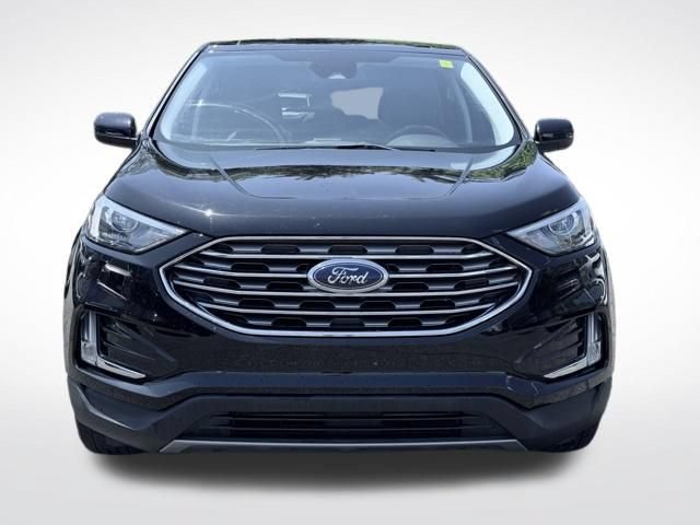 Used 2022 Ford Edge SEL w/ Convenience Package AWD/4WD image 2