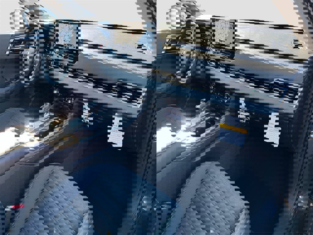 New 2025 Mitsubishi Outlander SE image 31