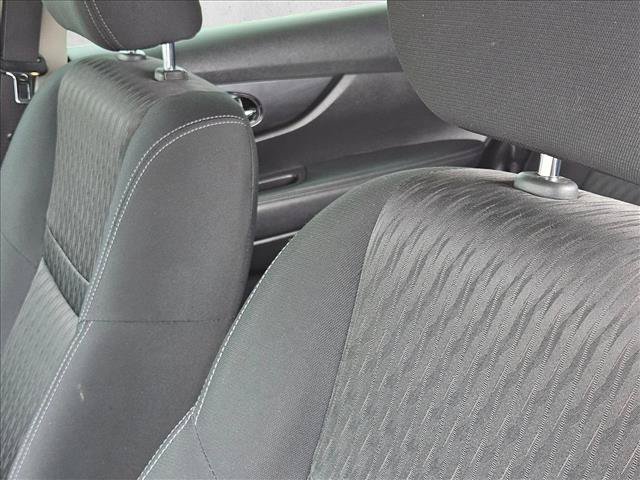 Used 2017 Nissan Rogue S FWD image 12