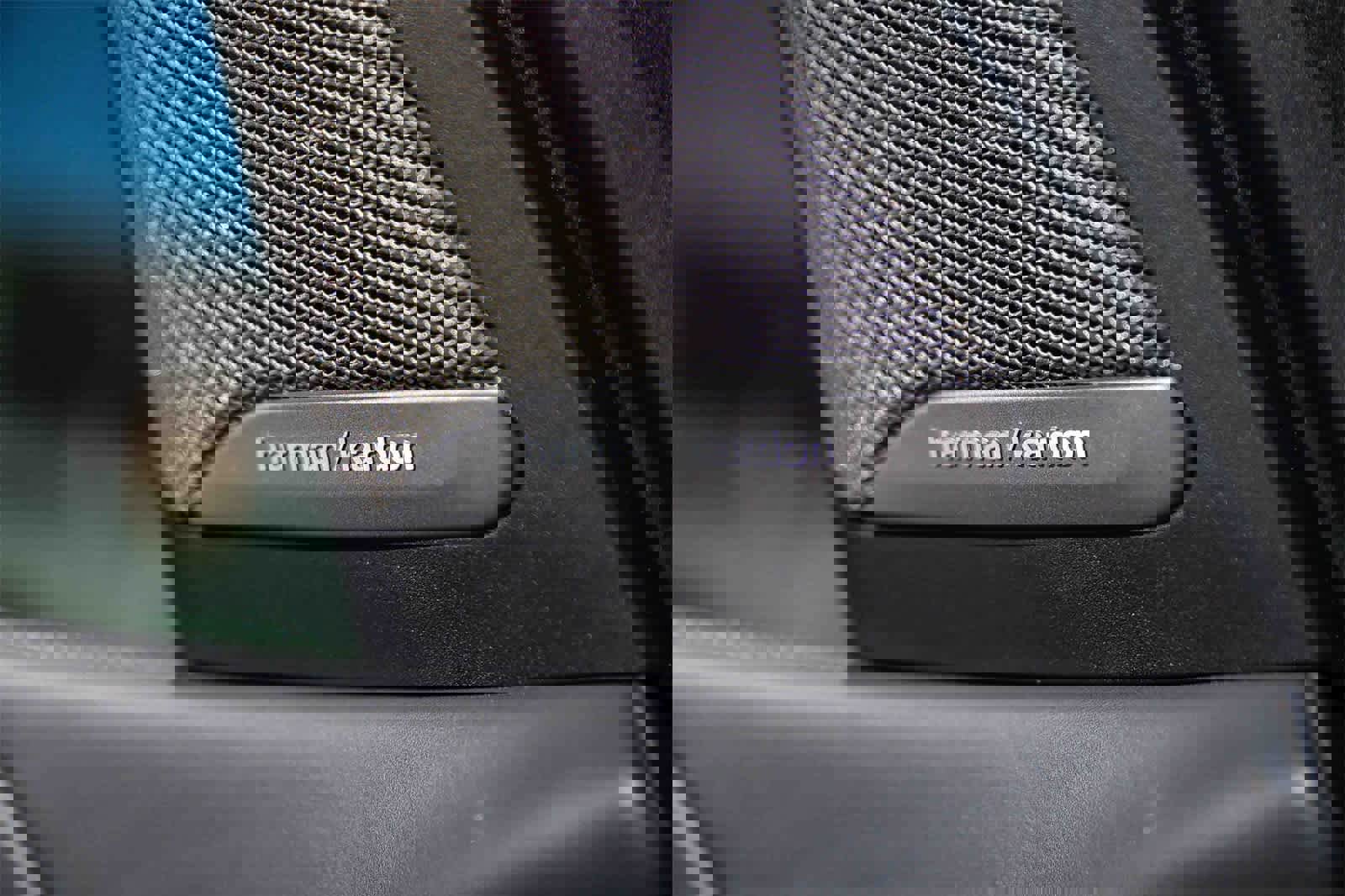 Used 2022 BMW ALPINA XB7 ALPINA XB7 image 24