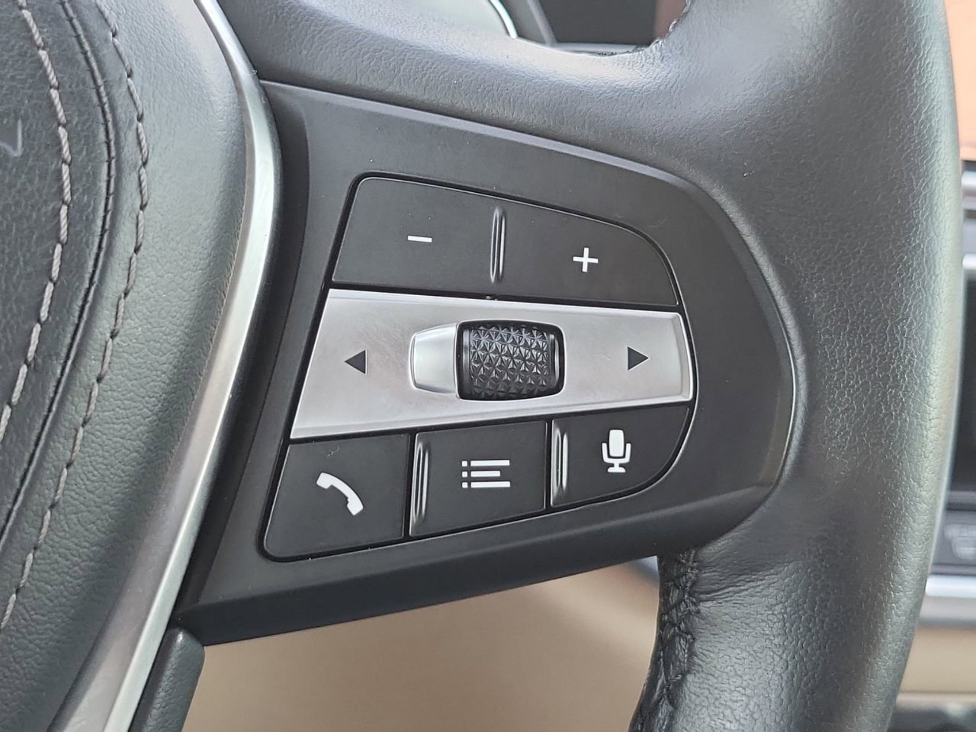 Used 2021 BMW X5 xDrive40i w/ Convenience Package image 20