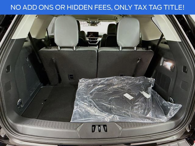 New 2025 Ford Explorer Active w/ Active Comfort Package image 26