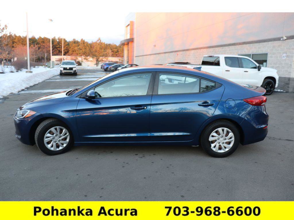Used 2017 Hyundai Elantra SE image 4