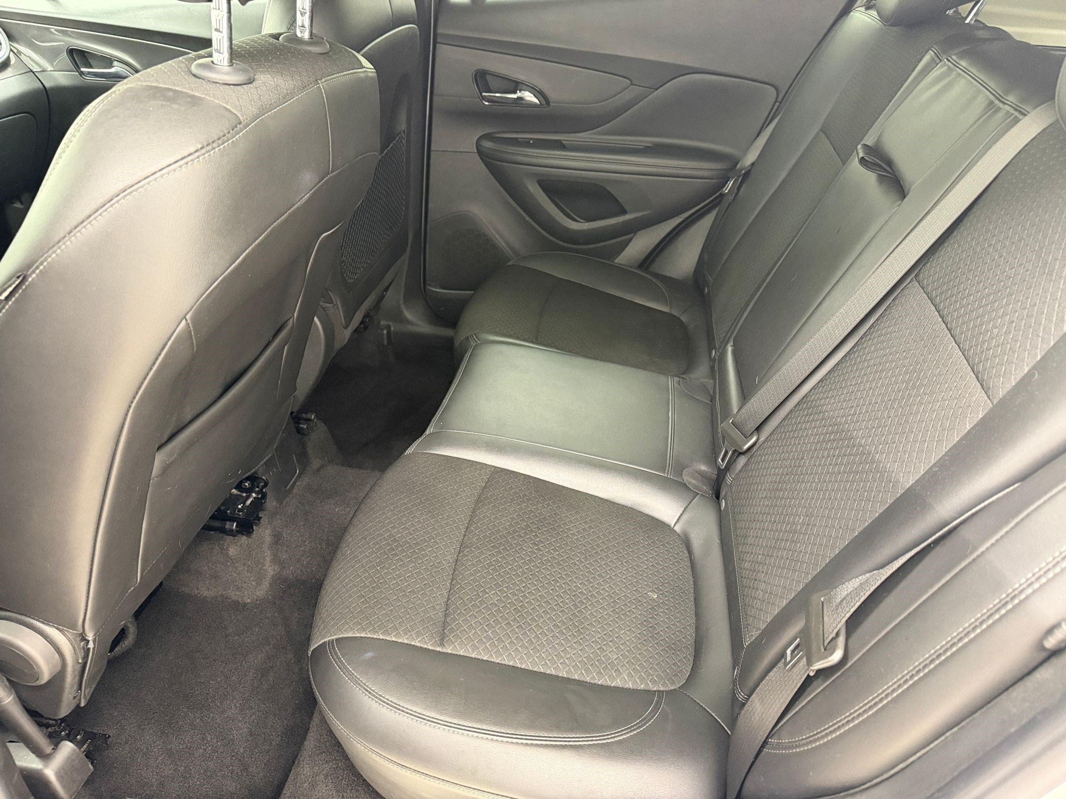 Used 2019 Buick Encore Sport Touring FWD image 14