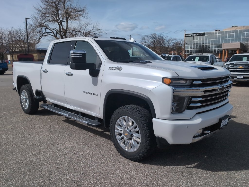 Used 2022 Chevrolet Silverado 3500 High Country w/ Z71 Off-Road Package image 4