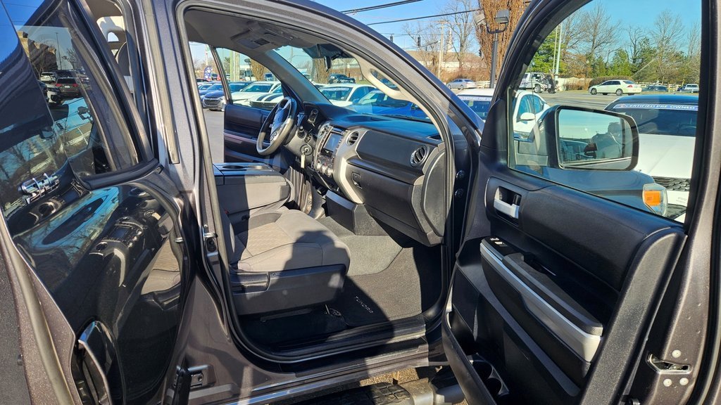 Used 2014 Toyota Tundra SR5 image 12