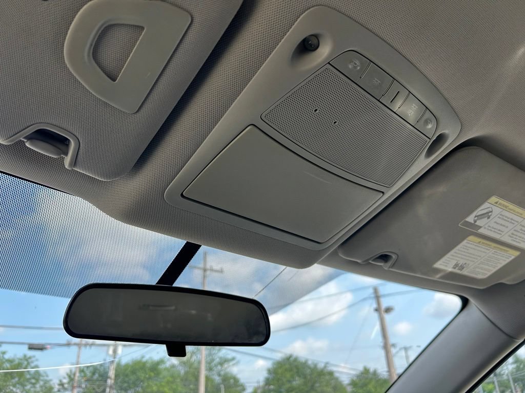 Used 2018 Nissan Rogue S FWD image 22