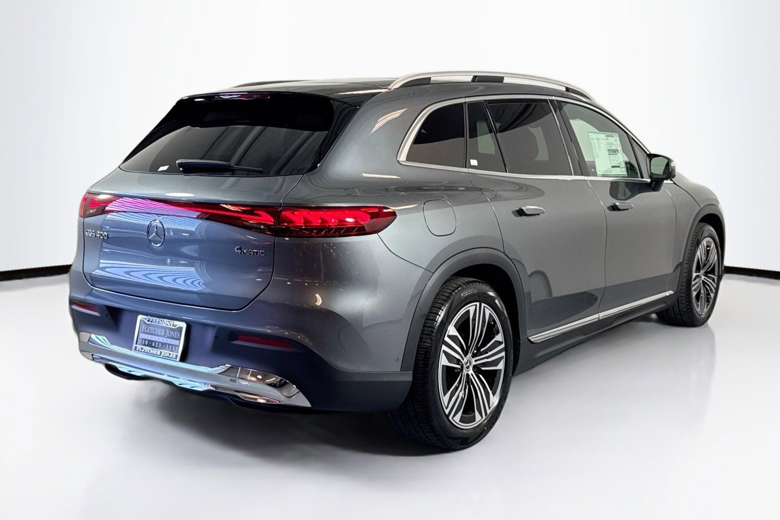 New 2026 Mercedes-Benz EQS 400 4MATIC SUV image 5