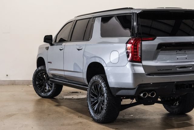 Used 2023 GMC Yukon XL AT4 w/ AT4 Premium Package AWD/4WD image 35
