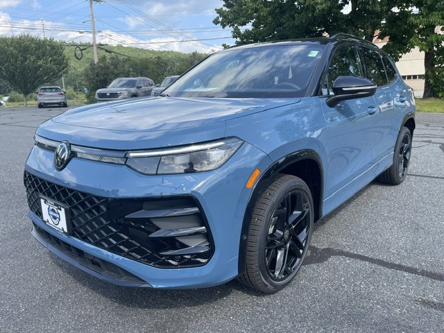 New 2026 Volkswagen Tiguan SE R-Line