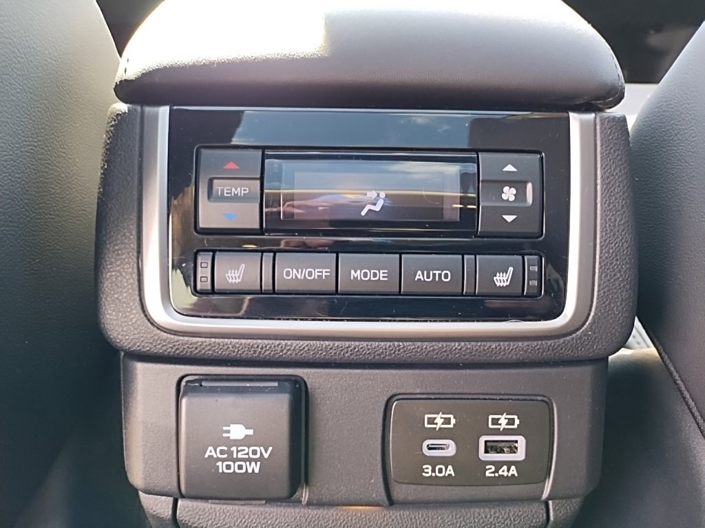 Used 2025 Subaru Ascent Bronze Edition image 50
