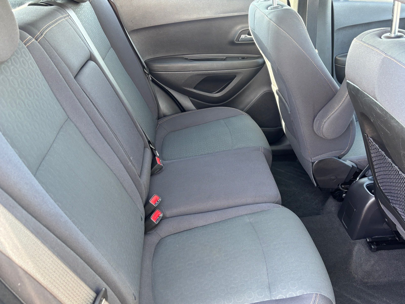 Used 2019 Chevrolet Trax LS FWD image 28