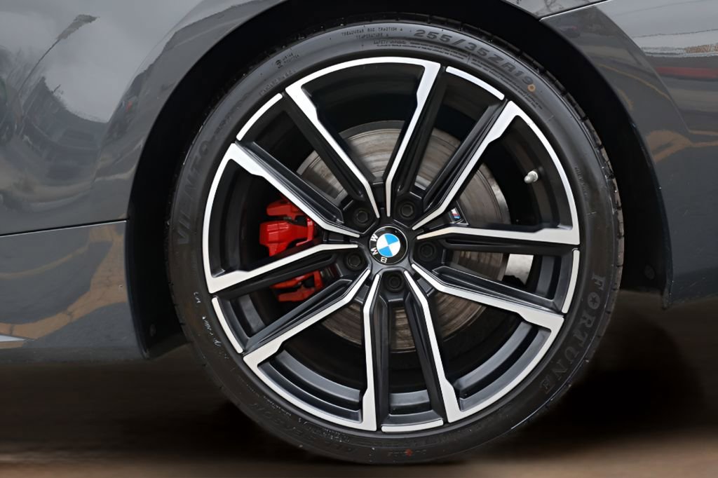 Used 2024 BMW 430i Coupe w/ M Sport Package RWD image 25