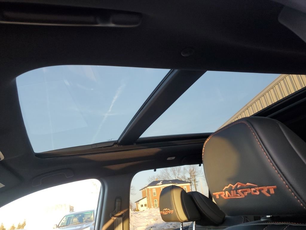 Certified 2025 Honda Pilot TrailSport image 32