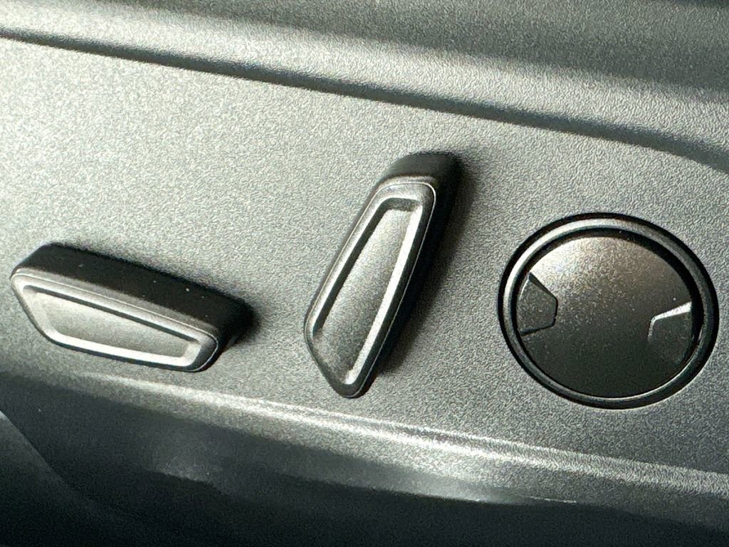 Used 2024 Ford Mustang Mach-E Premium image 25