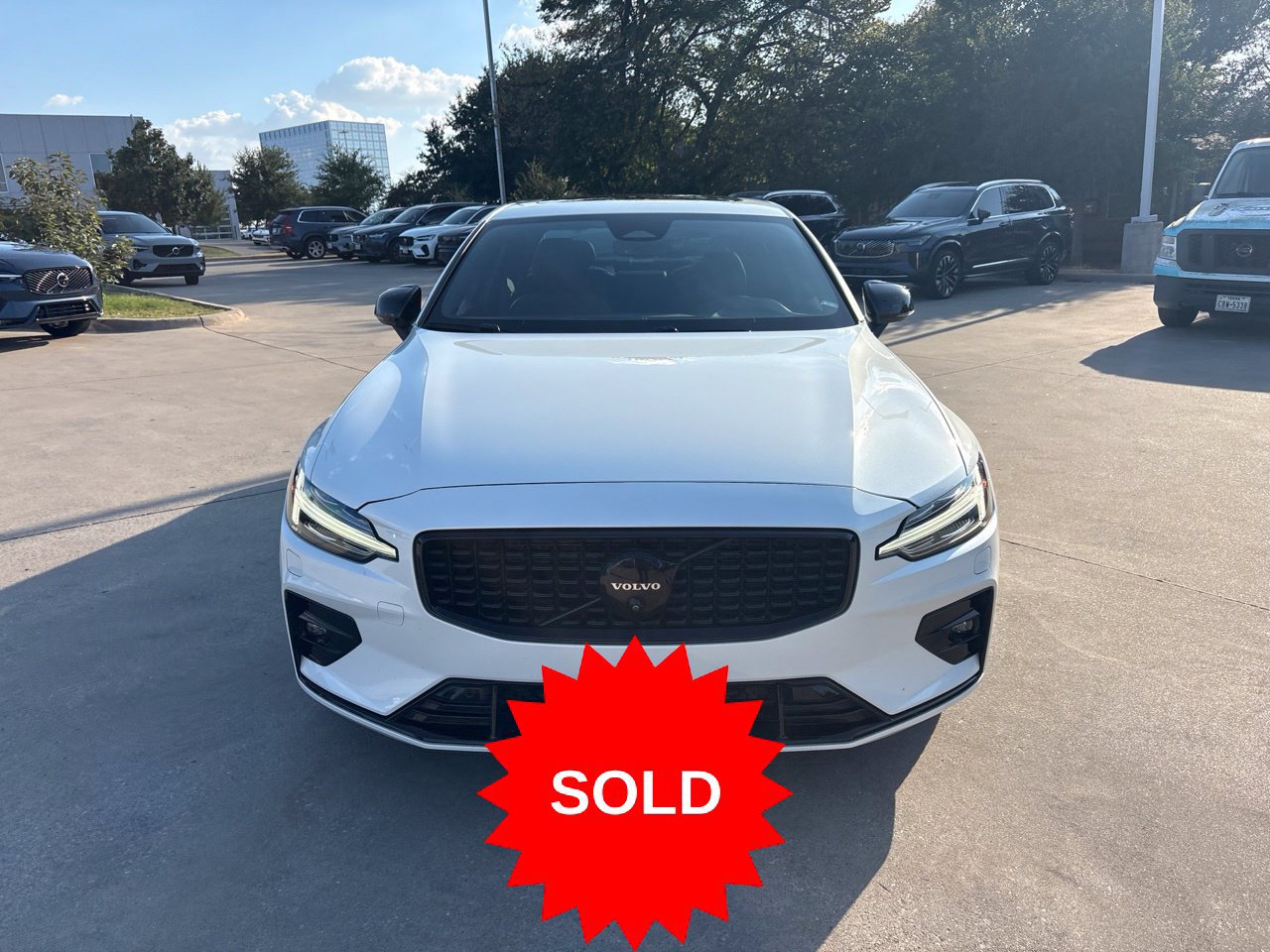 Certified 2024 Volvo S60 B5 Plus w/ Climate Package AWD/4WD image 3
