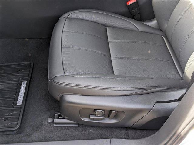 New 2025 Land Rover Range Rover Evoque S AWD/4WD image 4