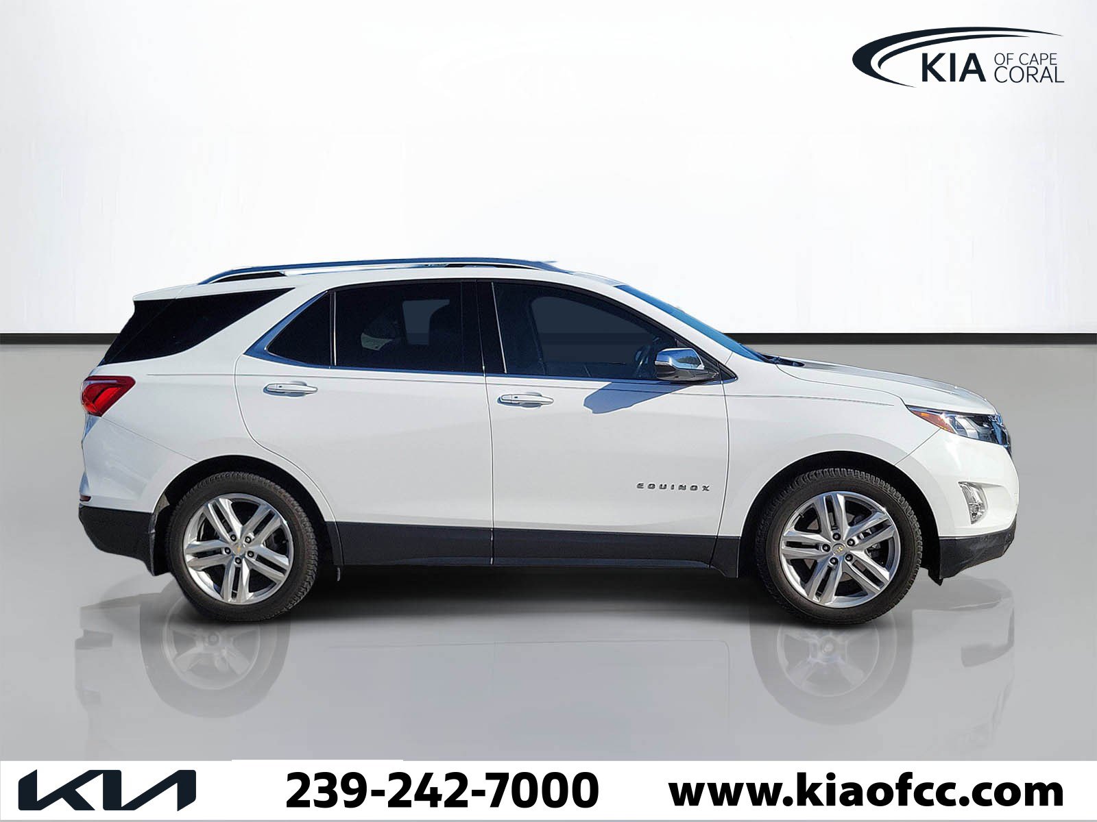 Used 2019 Chevrolet Equinox Premier FWD image 2