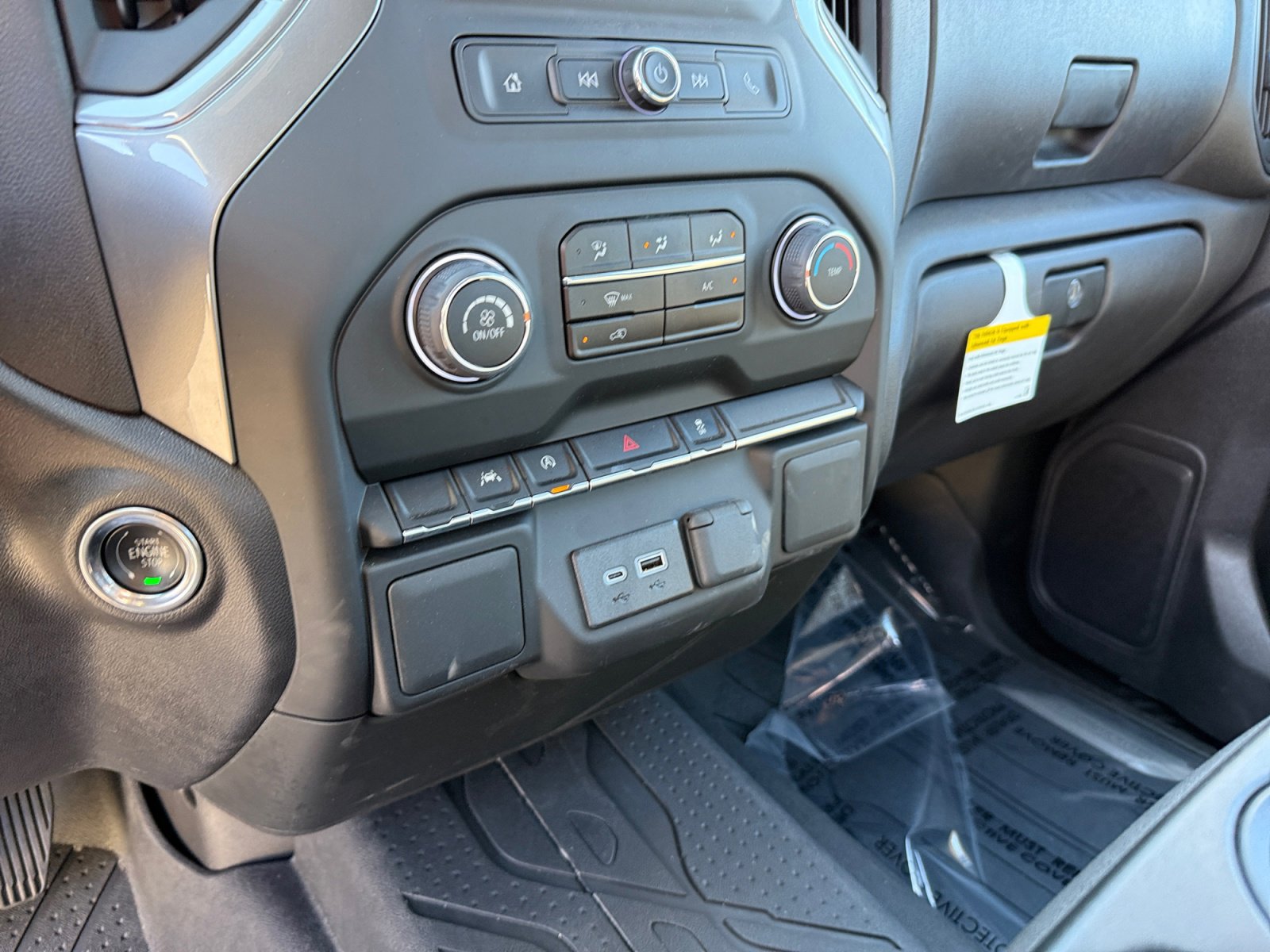 Used 2024 Chevrolet Silverado 1500 W/T image 13