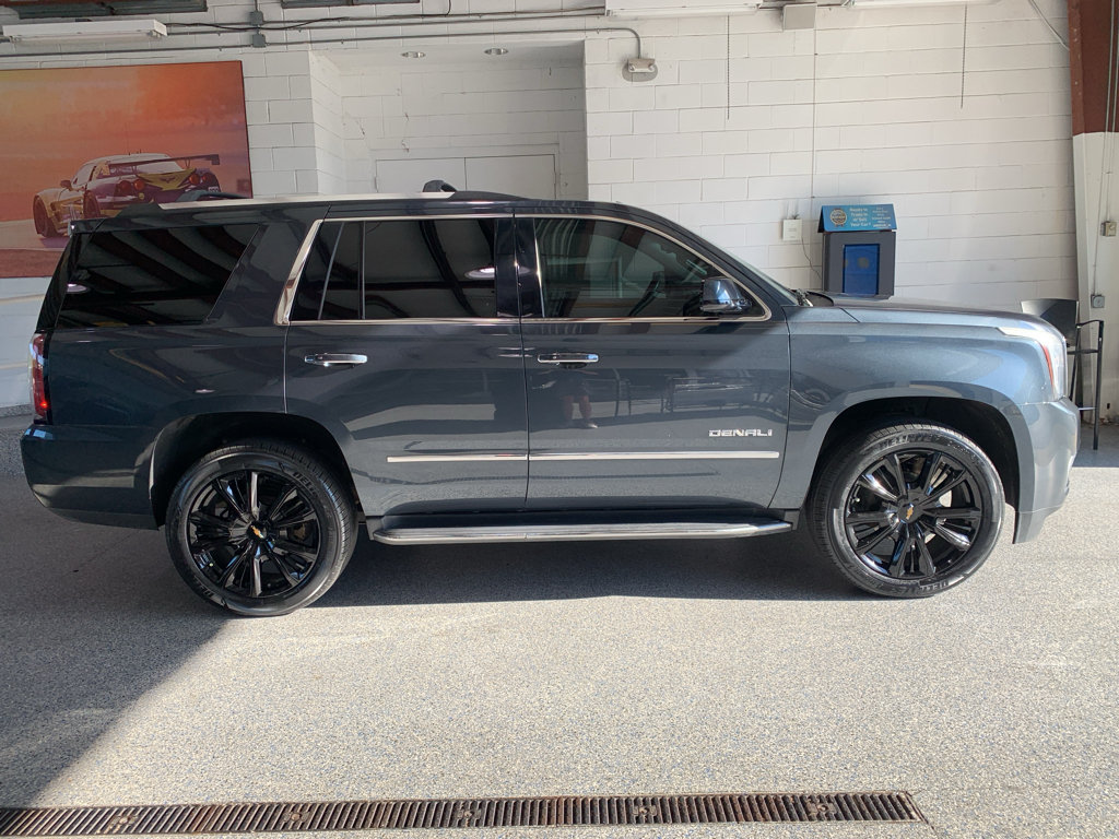 Used 2020 GMC Yukon Denali w/ Open Road Package AWD/4WD image 13