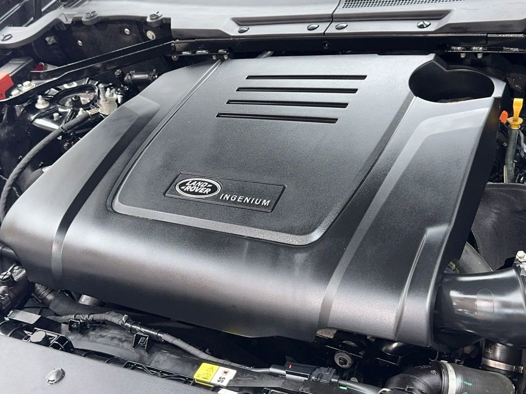 Used 2024 Land Rover Defender 90 S image 55