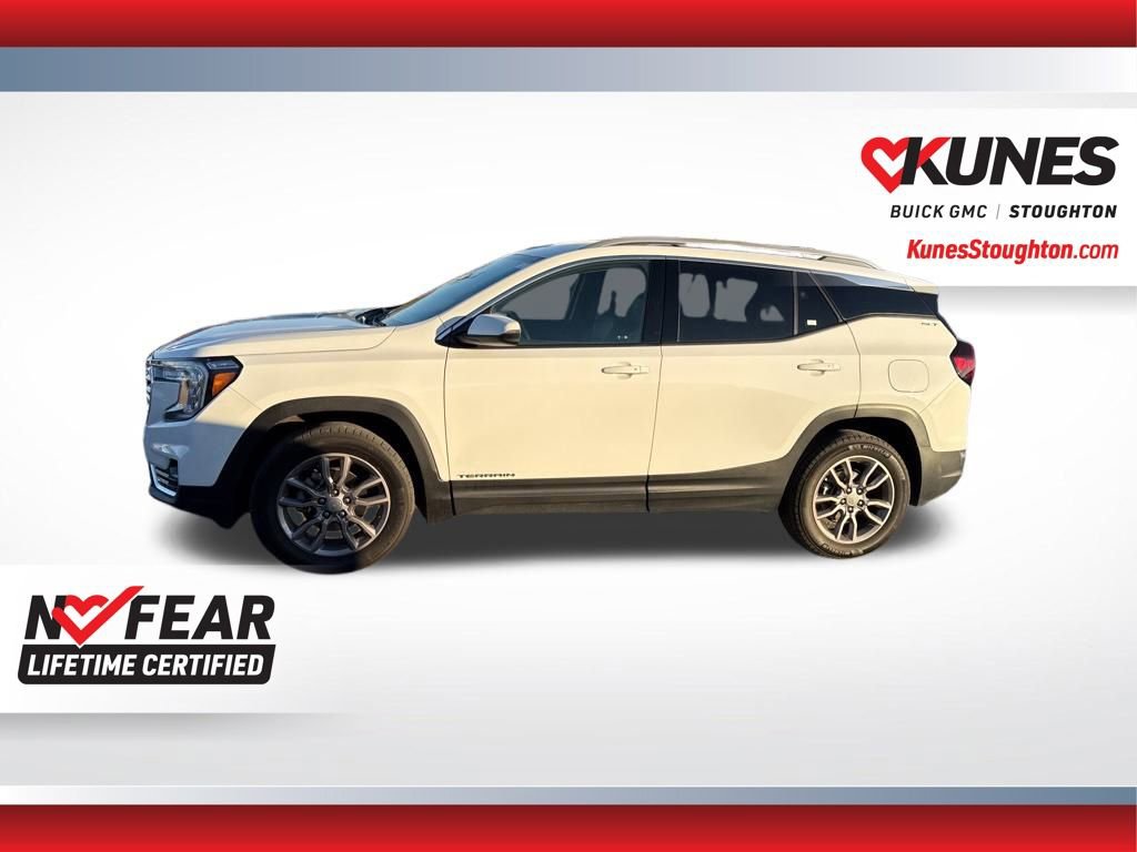 Used 2024 GMC Terrain SLT image 8