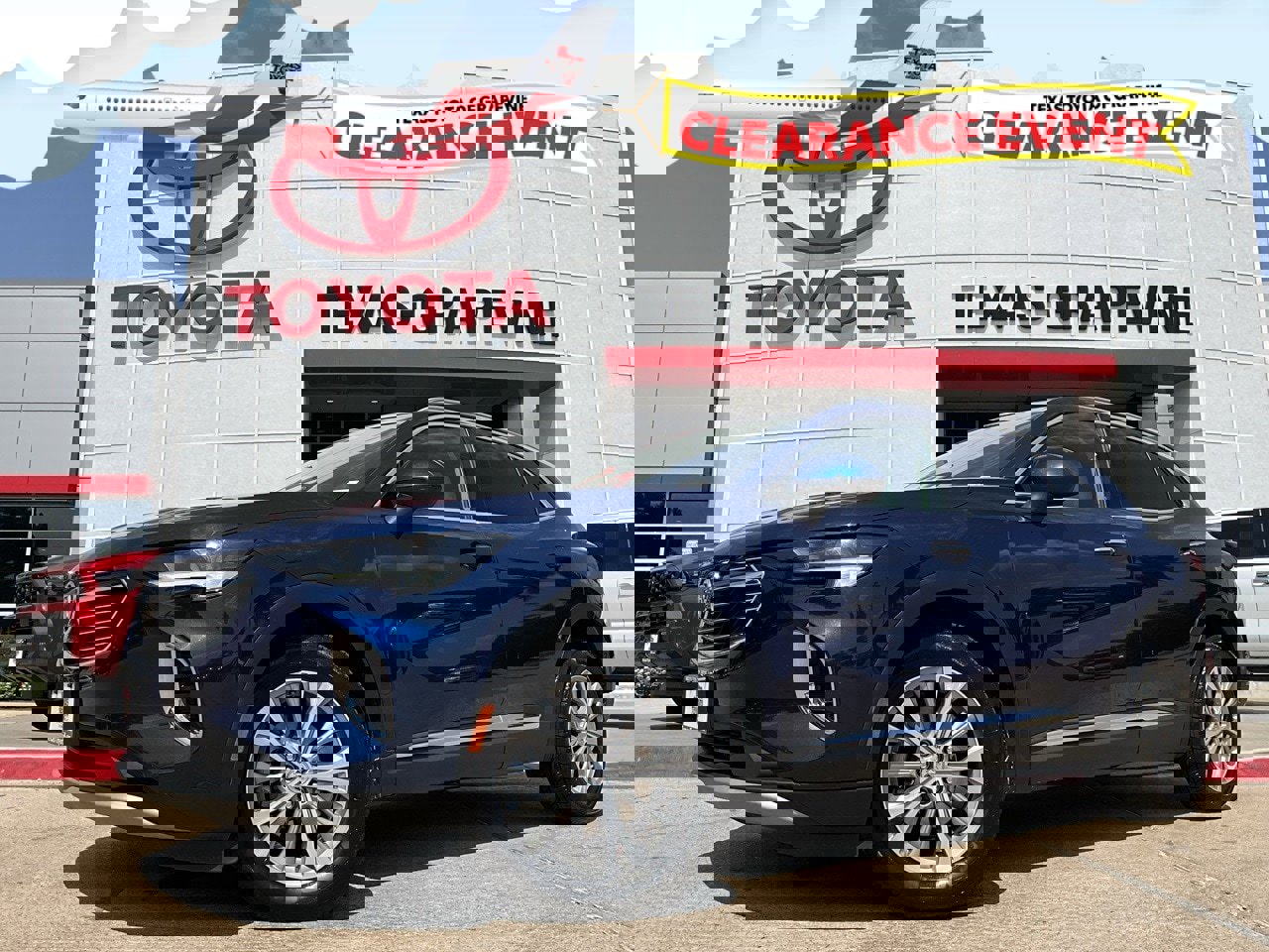 Used 2023 Buick Envision Preferred