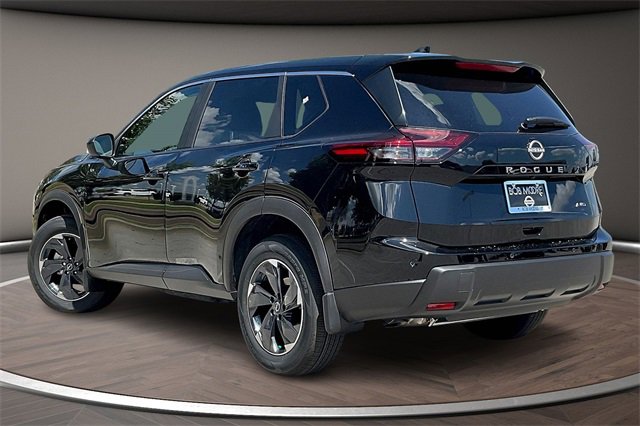 New 2026 Nissan Rogue SV image 3