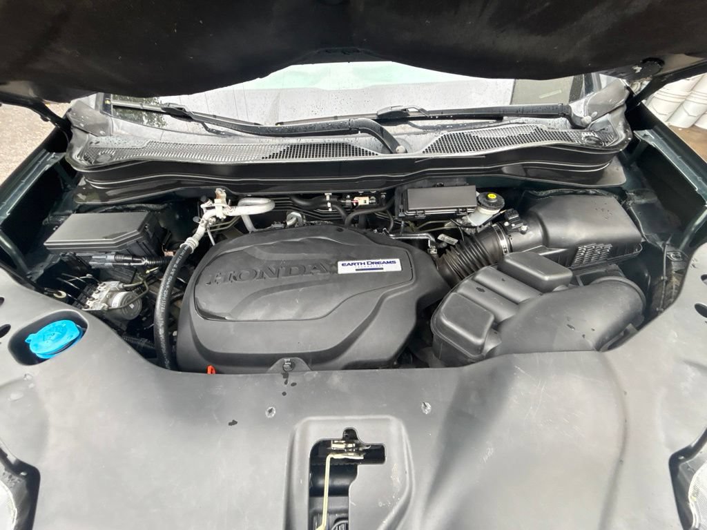 Used 2018 Honda Pilot EX image 9